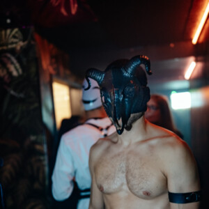 11-01 - DISCO BLOODBATH 202543