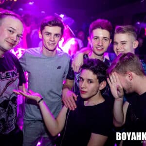 Boyahkasha_Black_11012020_Party_2048px-1081