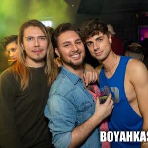 Boyahkasha_Black_12.1.2019_2048px-1096