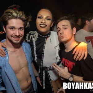 Boyahkasha_Black_12.1.2019_2048px-1112