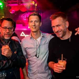 Heaven_9th-Birthday-Friday_2048px-1018