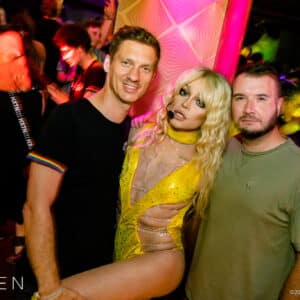 Heaven_SissyThatWalk_FreeBritney_2048px-1097