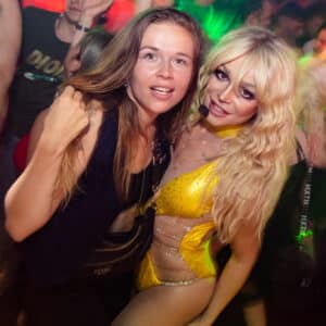 Heaven_SissyThatWalk_FreeBritney_2048px-1102