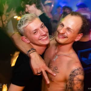 Heaven_SissyThatWalk_FreeBritney_2048px-1110